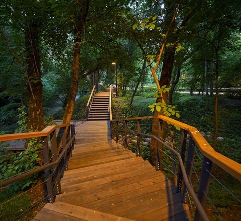 Vertical slider 3