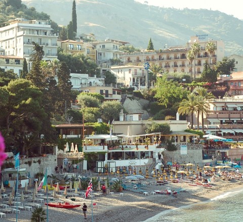 Vertical slider %d0%9f%d0%bb%d1%8f%d0%b6 %d0%b2 %d0%90%d0%bb%d0%b0%d0%bd%d1%8c%d0%b5   1280x852