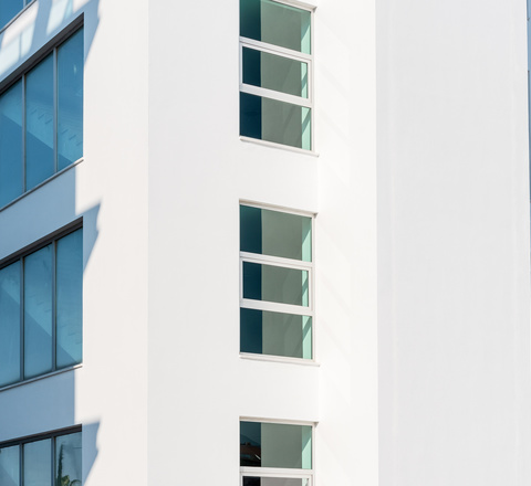 Vertical slider adobestock 526729176