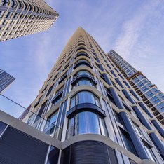 Thumb %d0%96%d0%b8%d0%bb%d0%be%d0%b8%cc%86 %d0%ba%d0%b2%d0%b0%d1%80%d1%82%d0%b0%d0%bb city bay